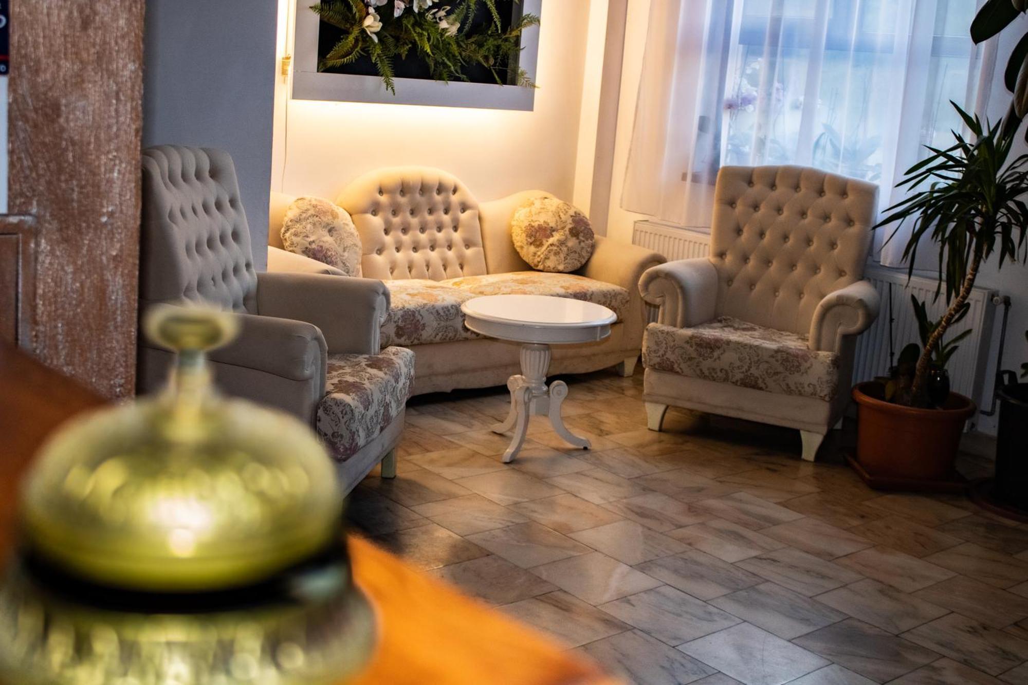 Hotel Rebis Braila Exterior photo